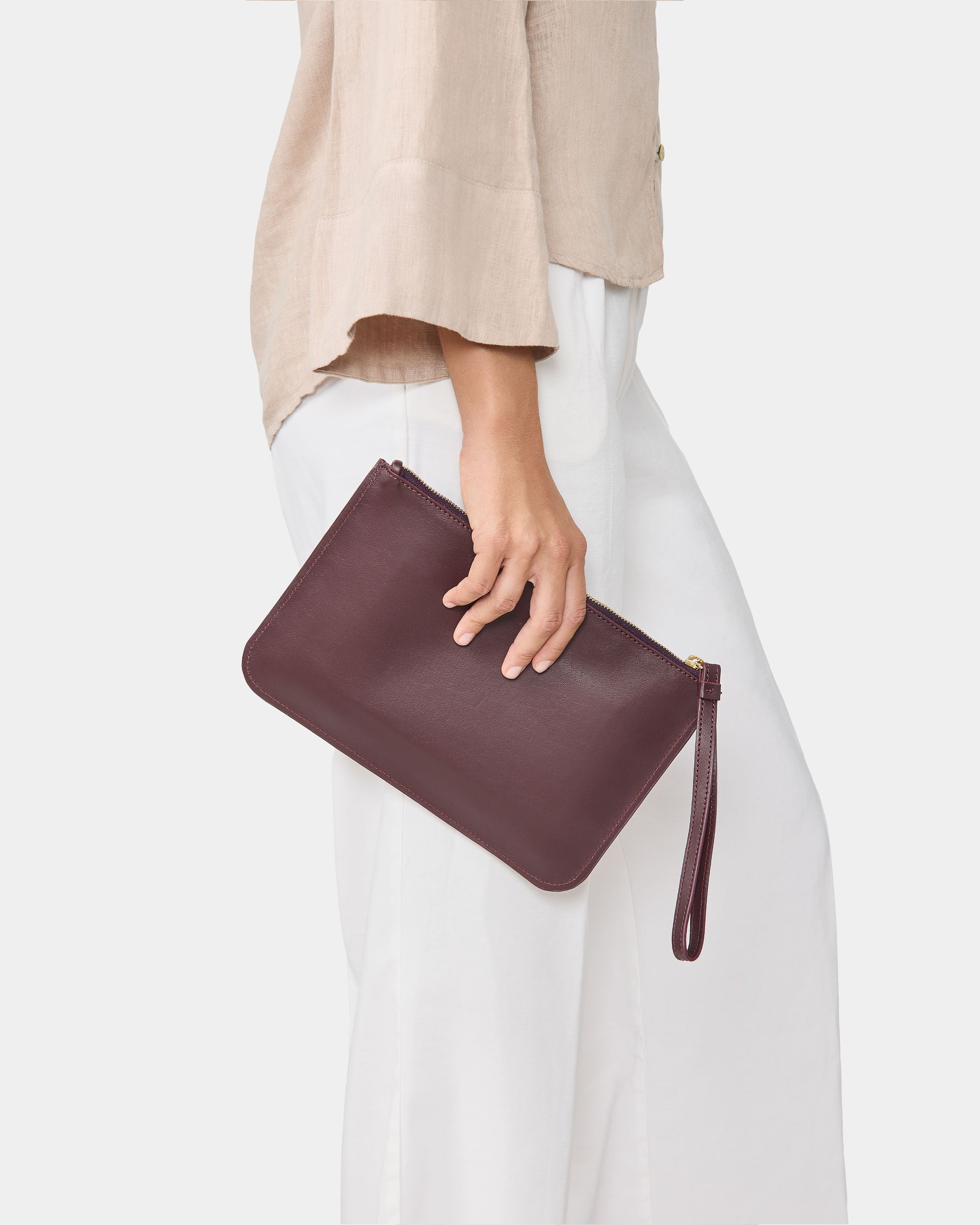 Cartera Plana Asa Burdeos